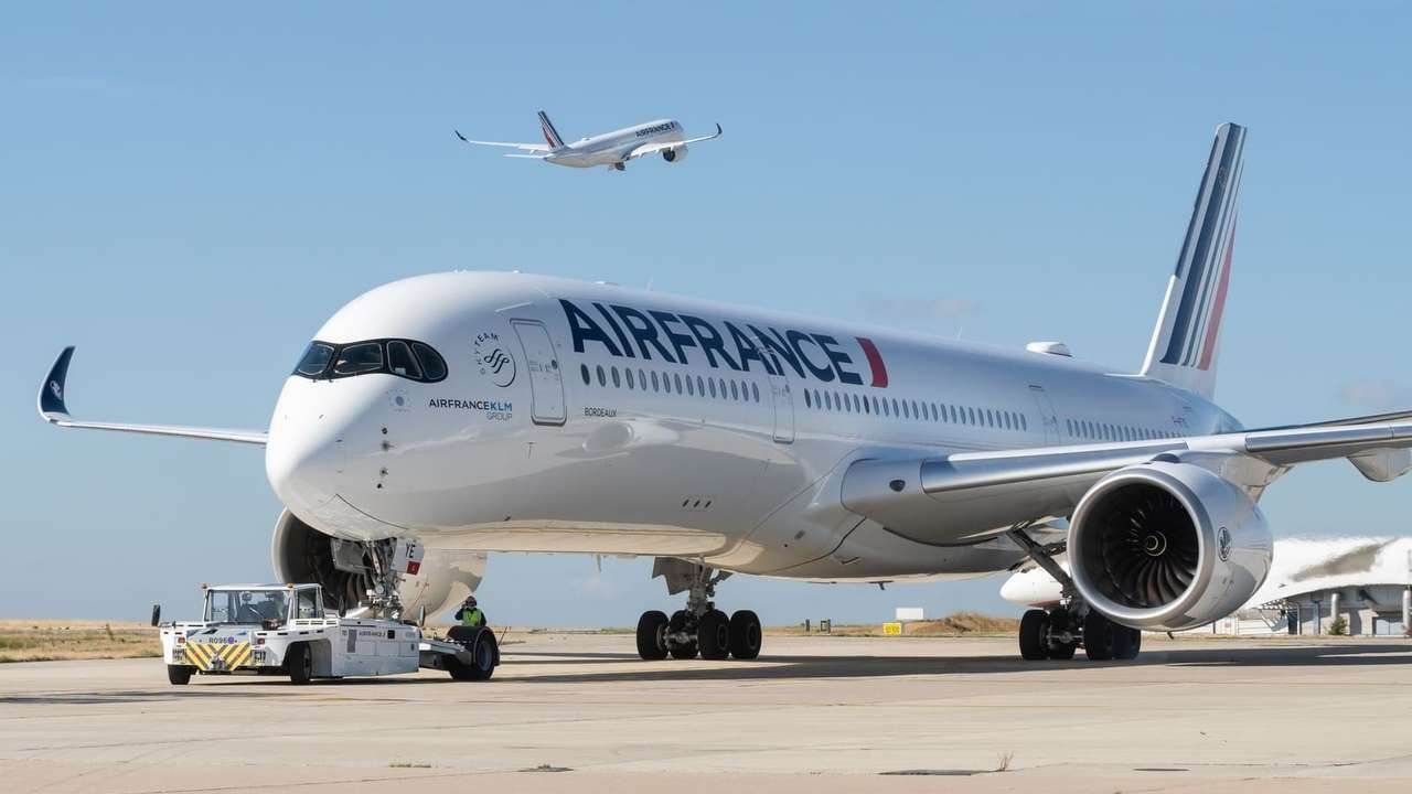Air France KLM faaliyet karında yüzde 30’luk düşüş bildirdi