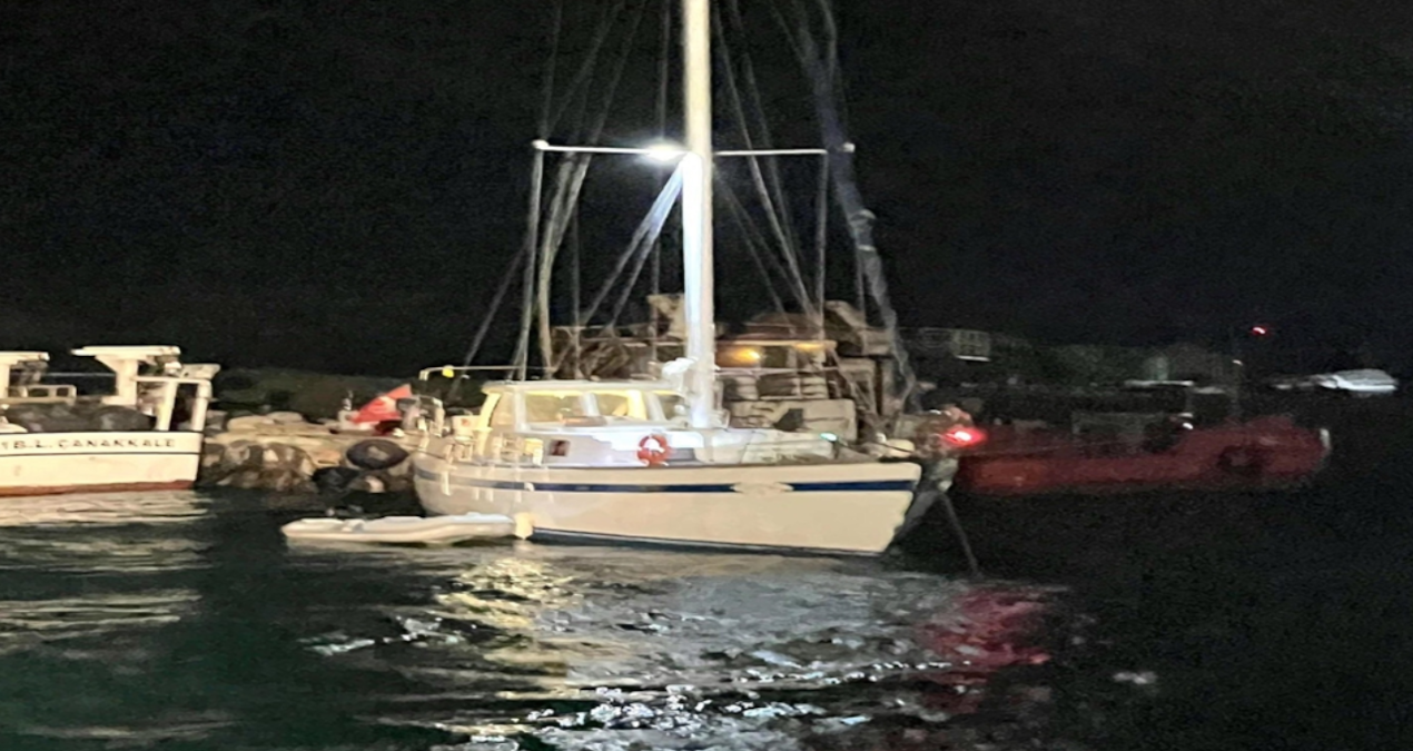 canakkalede suruklenen tekne kurtarildi V77XvVGE