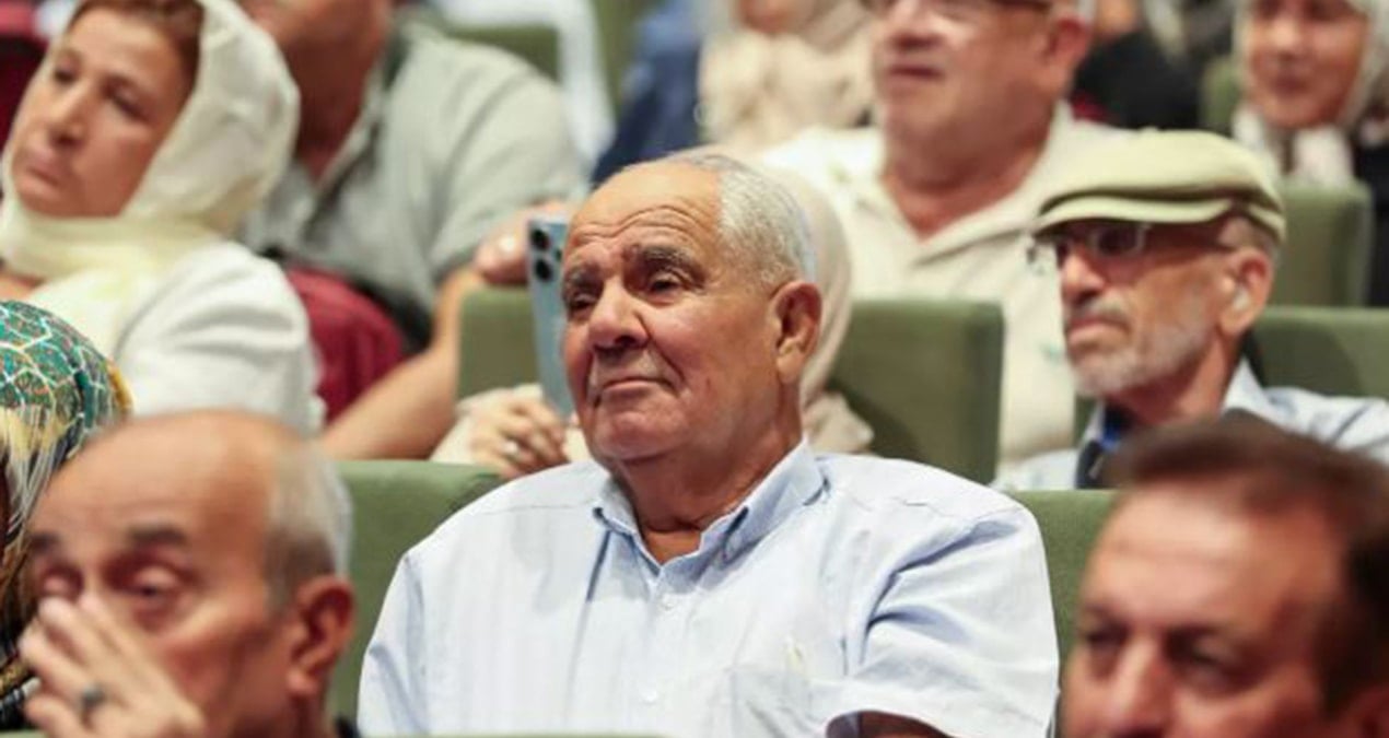 umreye kurum gonderdi dualari bana edin dedi K9cxMm8m