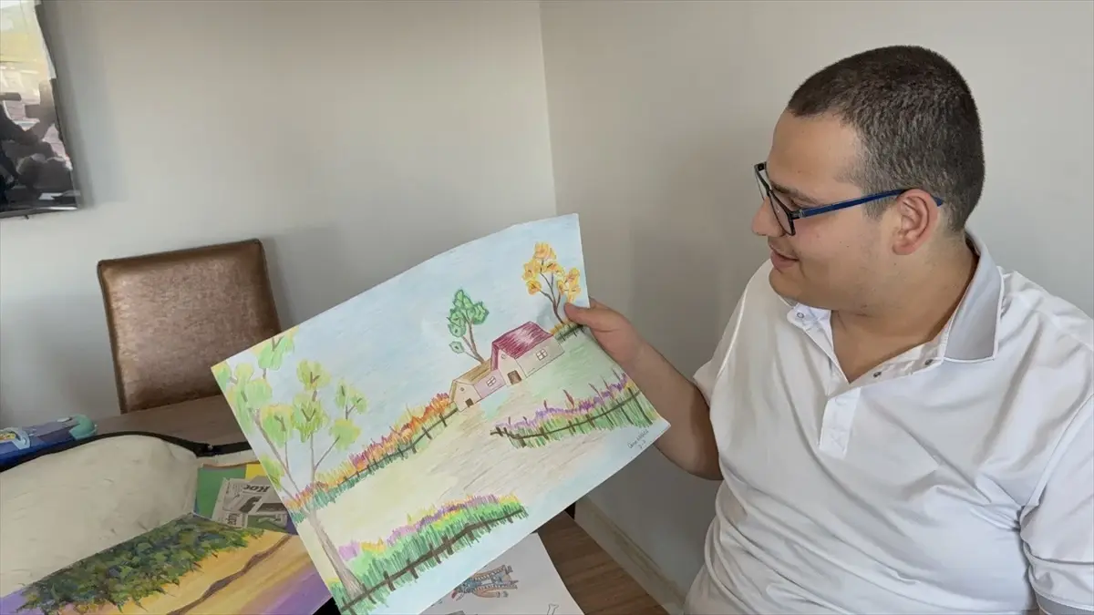 atipik otizmli osman karacanin resimle dolu hayali NP5YcFrc.jpg