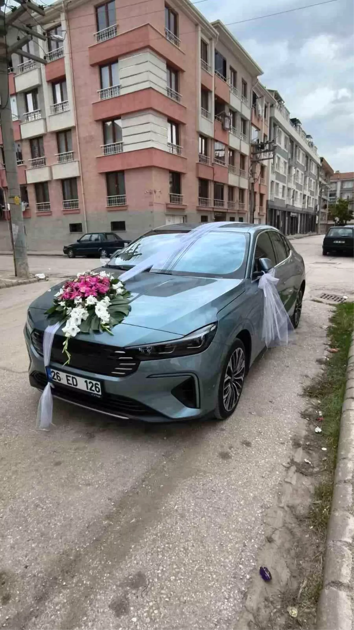 eskisehirde dugun arabasi olarak togg t10f tercih edildi hWLK48TV.jpg