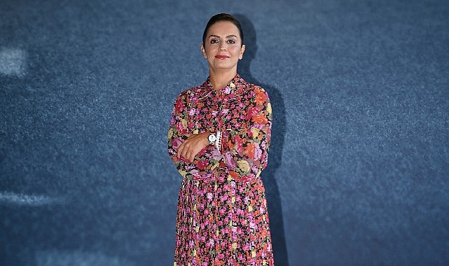 longines primaluna koleksiyonunu buyuleyici bir dolunay davetiyle tanitti HHwlvmEn