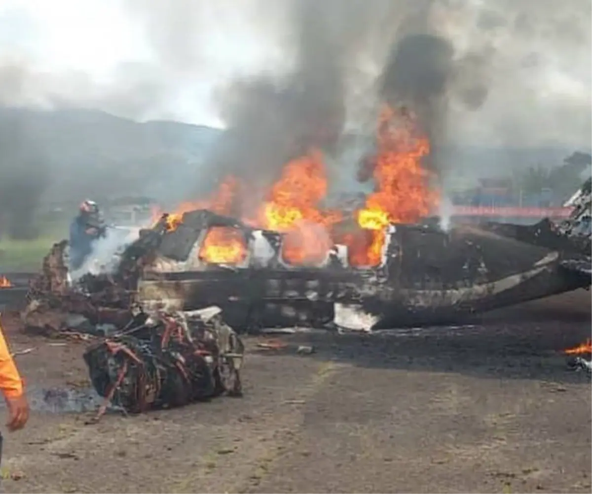 venezuelada ucak kazasi 2 olu weVrvnQU.jpg