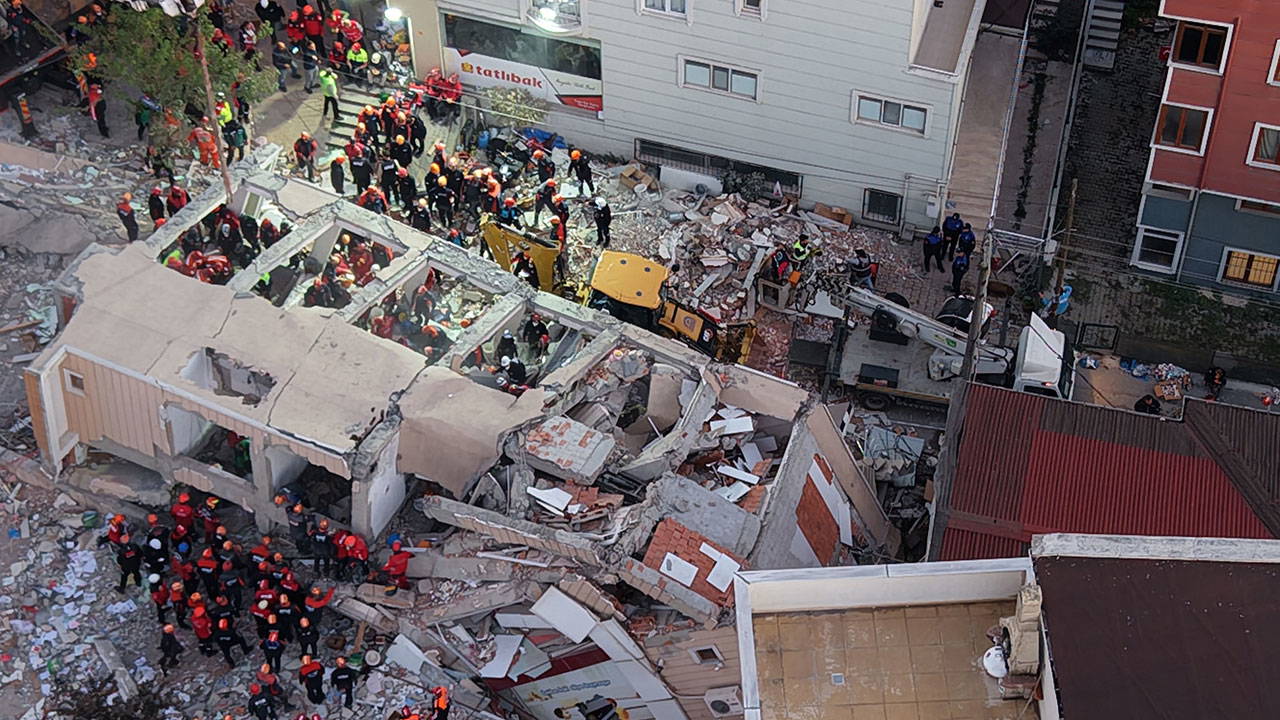 29 ekimde bina cokmustu gebzede coken binada ailesini kaybeden dilaraya aci haber bugun verildi mdRJ2YGk.jpg