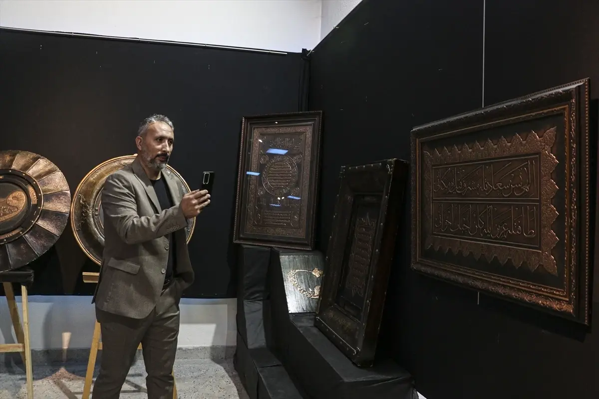 baskentte bakir rolyef ve hat sanati sergisi acildi LX4TtWSW.jpg