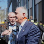 Rıza Pehlevi’ye Berlin’de Boyalı Saldırı: Olay Anbean Kaydedildi